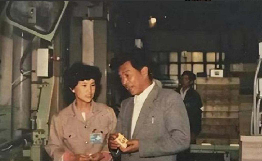 90年代烟民首选！香味醇厚红塔山，现十块一包，褚时健：难辞其咎插图6